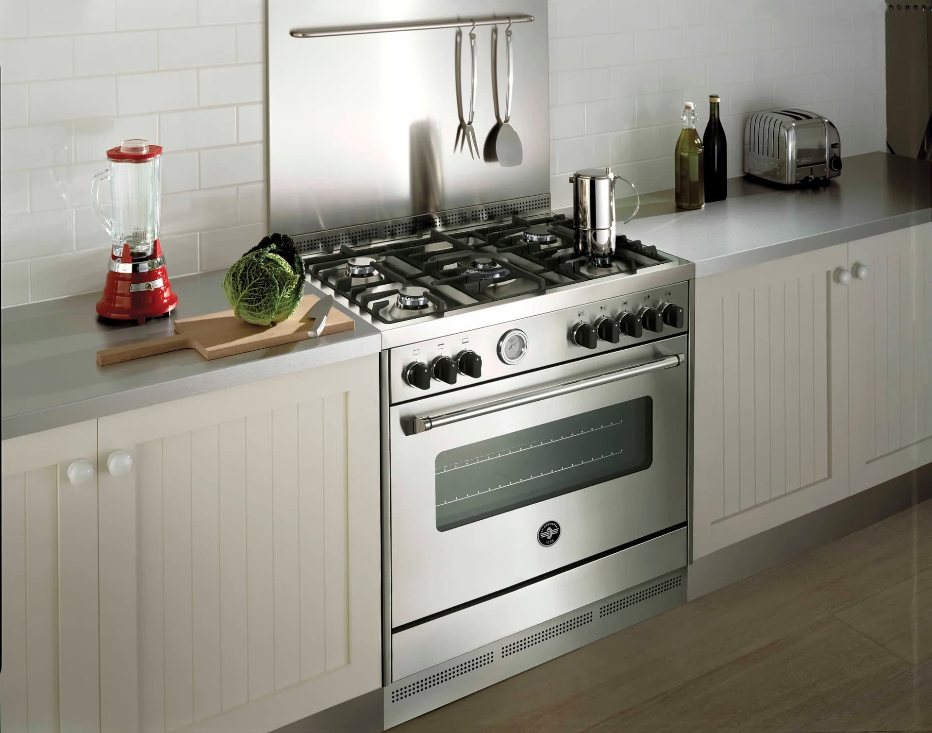 Bertazzoni Hero Image Mobile 4