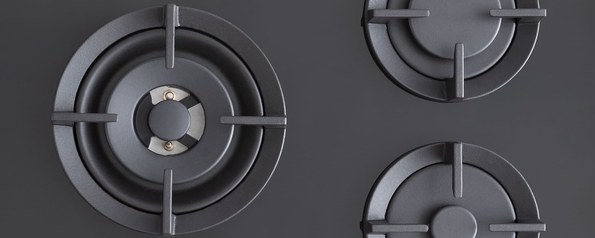 Встраиваемая газовая варочная панель Bertazzoni на стекле, конфорка wok в центре, 75 см - изображение 4