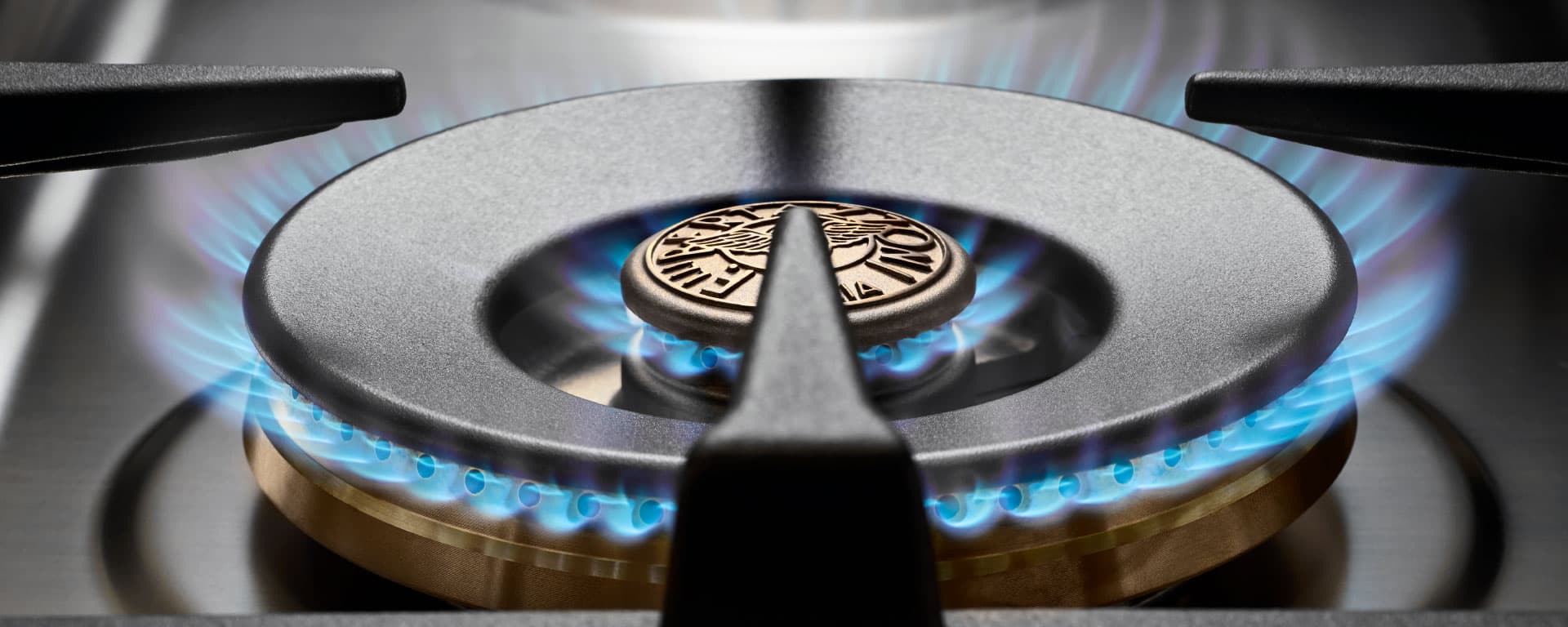 Плита Bertazzoni Master 100 см с 6 газовыми конфорками и двумя электрическими духовками - изображение 3