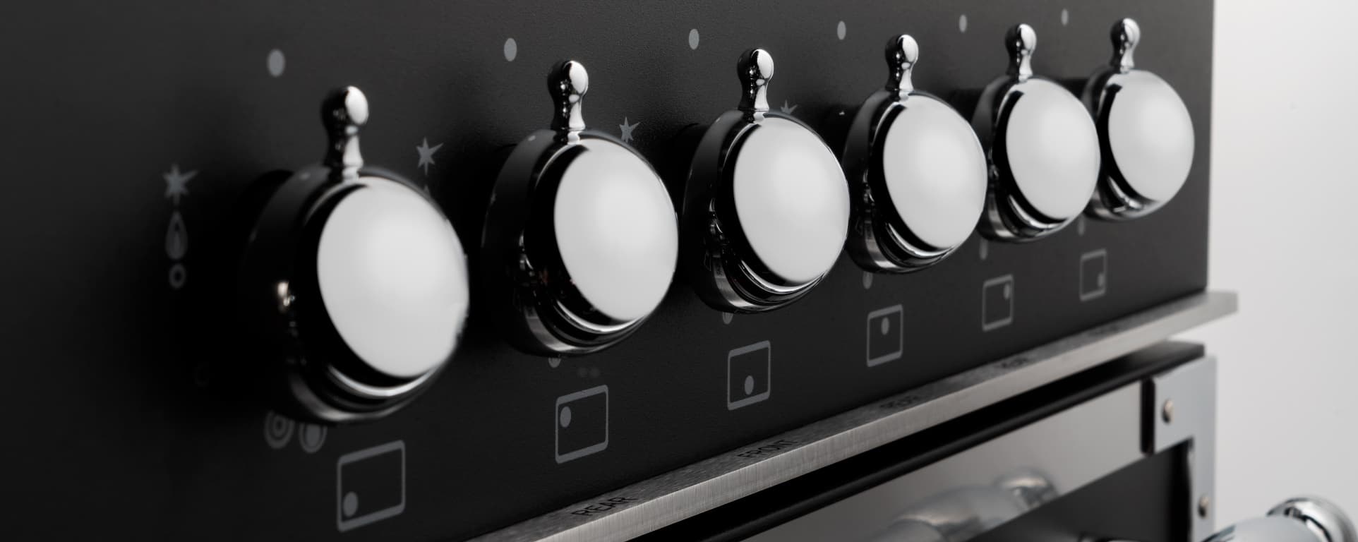 Bertazzoni Heritage 90 см — Электрический шкаф с индукционной 5-зонной варочной поверхностью и духовкой на 11 режимов - изображение 2