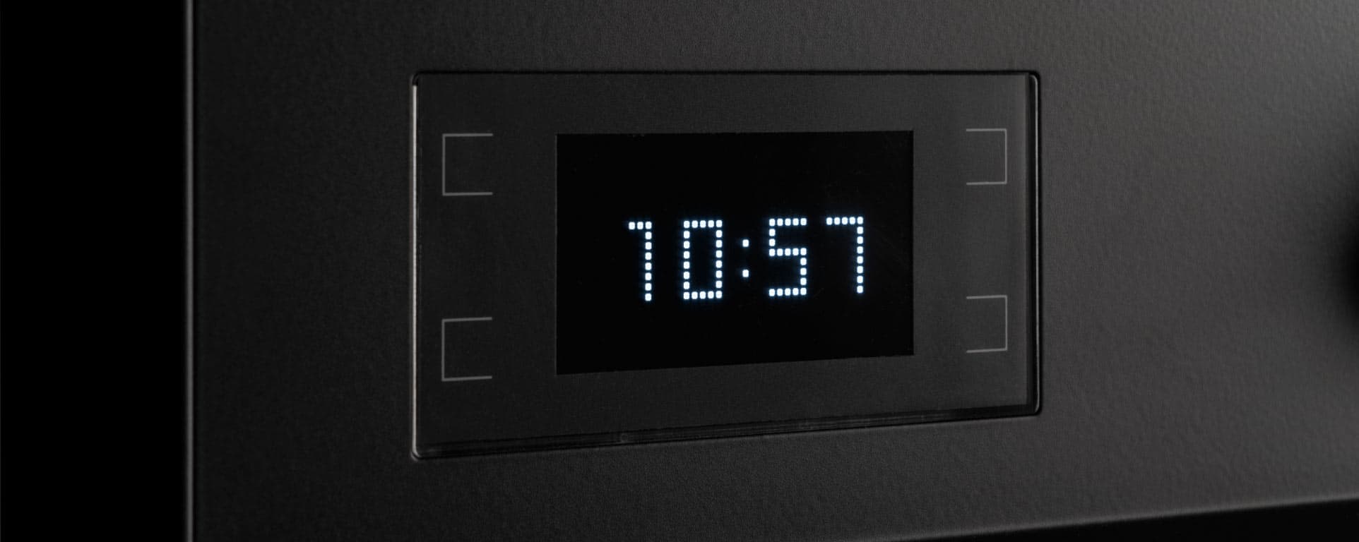 Плита Bertazzoni Professional 90 см с индукционной варочной панелью и двумя электрическими духовками - изображение 4