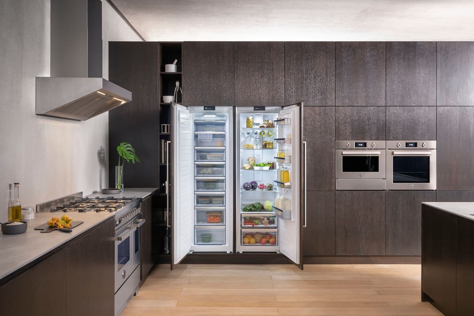 Морозильник Bertazzoni 60 см, встроенный, H177 см, 197 л, No Frost, LED дисплей - изображение 3